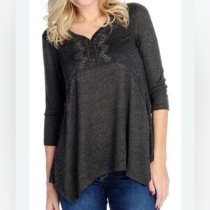 Energe World Wear Top NWT